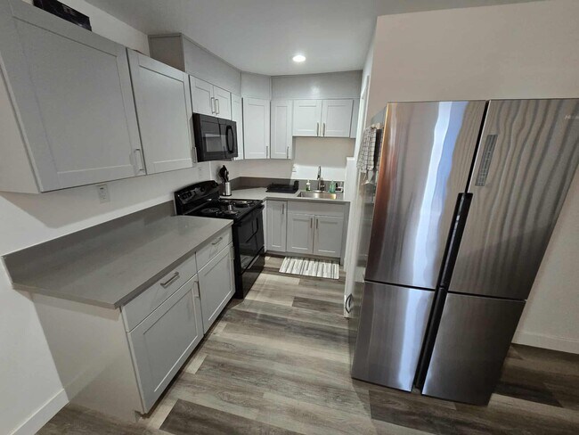 Foto del edificio - 534 R Ave