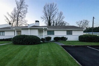 Building Photo - 2323 Ward St SE