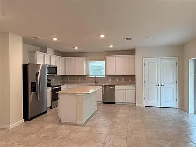 Foto del edificio - 905 Rivers Crossing St