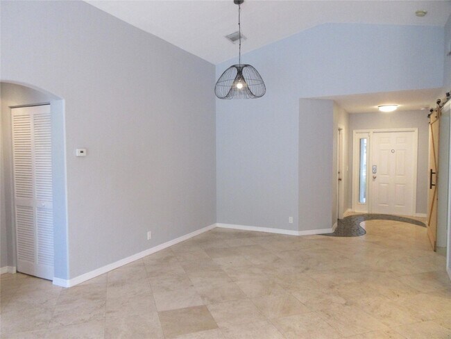 Foto del edificio - 4955 SW 35th Terrace