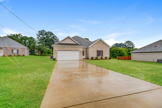 Building Photo - 83 Wolf Ln