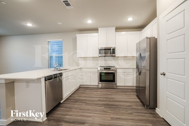 Foto del edificio - 18519 Centro Row