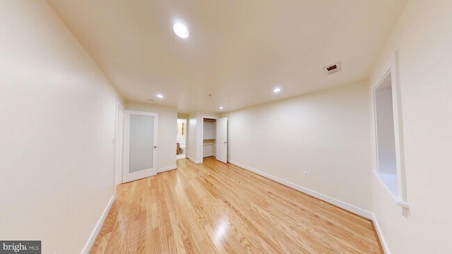 Foto del edificio - 1462 Harvard St NW