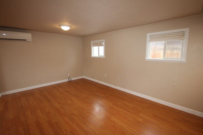 Building Photo - 936 Cashmere St