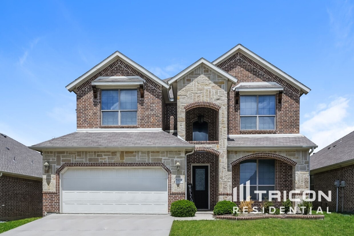 Foto principal - 3929 Hollow Lake Rd
