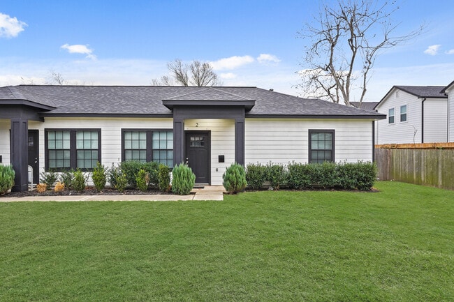 Building Photo - 4802 Cruse Rd