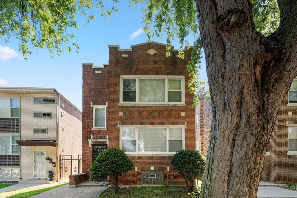 Primary Photo - 7117 S Wabash Ave