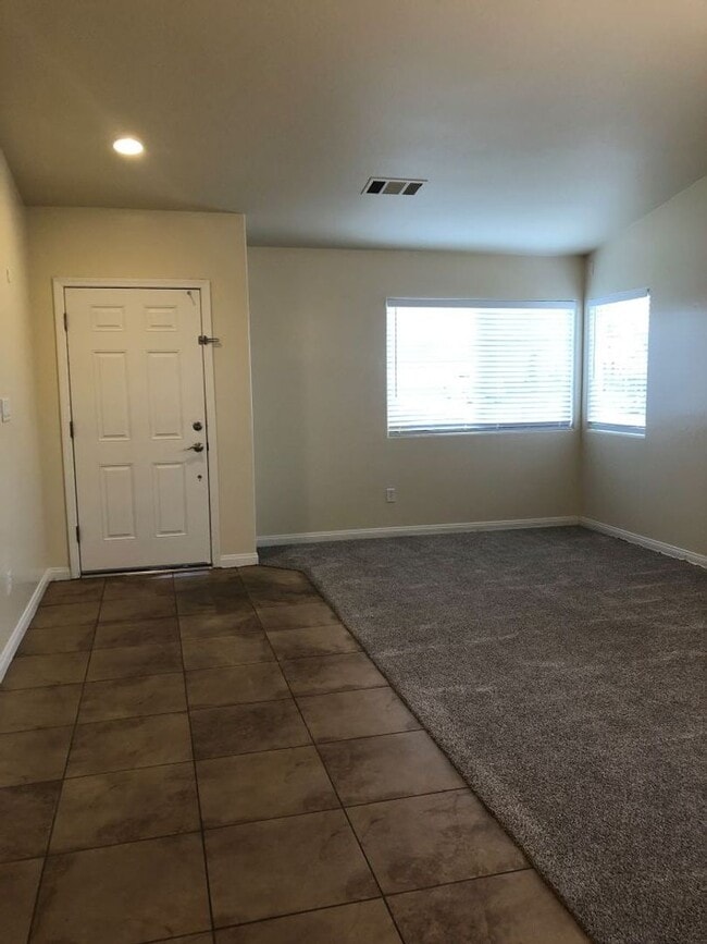 Building Photo - 13003 Lake Pueblo Way