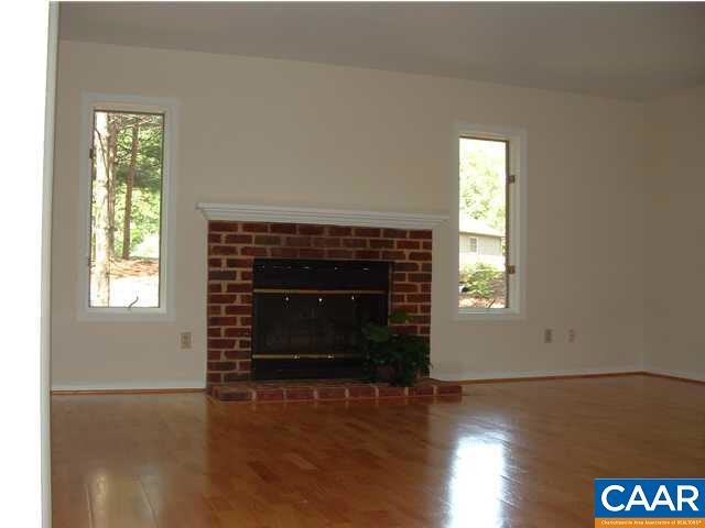 Building Photo - 1279 Quail Crossing