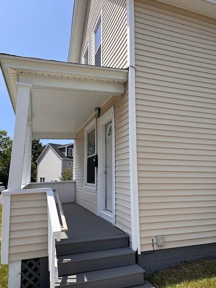 Building Photo - 408 Porter St