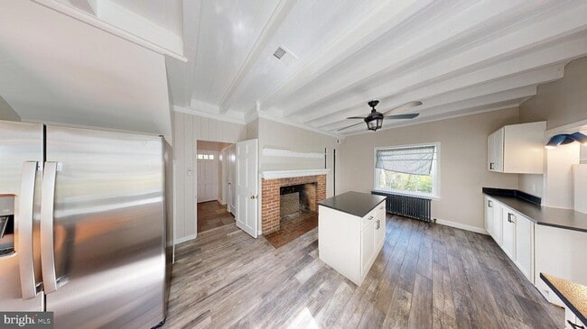 Photo - 7309 River Rd House