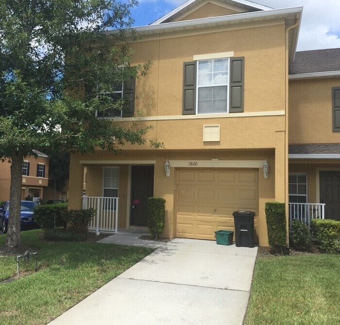 3820 Silverbell Loop, Oviedo, FL 32765 Townhome Rentals in Oviedo FL