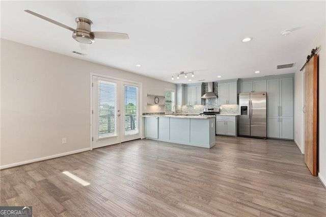 Foto del edificio - 1206 DeKalb Ave NE