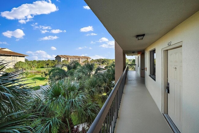 Building Photo - 2601 Marina Isle Way
