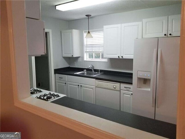 Building Photo - 107 Sterling Ct