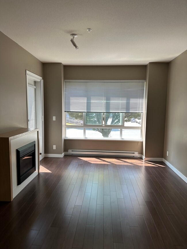 Living Room - 2943 Nelson Pl