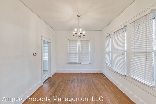 Building Photo - 2 br, 1 bath House - 433 S Sunset Dr