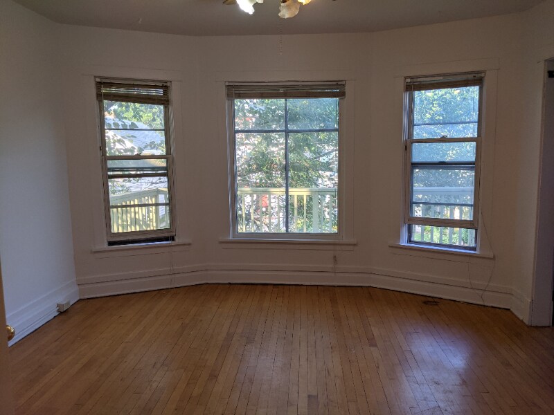 Primary Photo - 314 N Ingersoll St