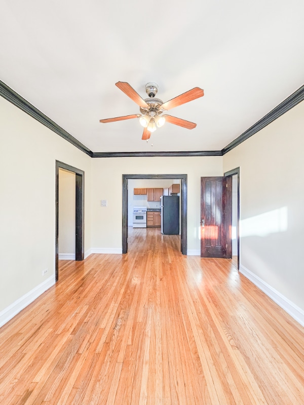 Building Photo - 4715 Belmont