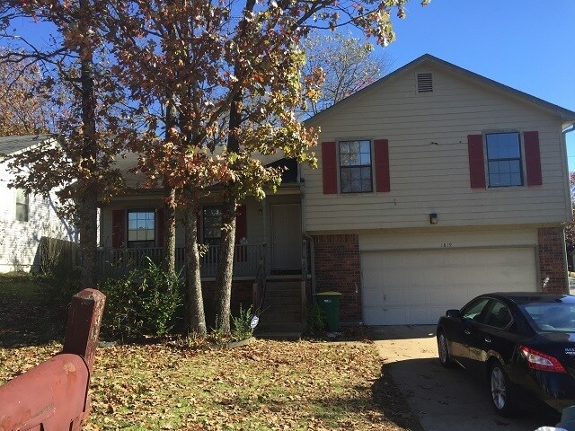 Foto principal - 1819 Gamble Rd