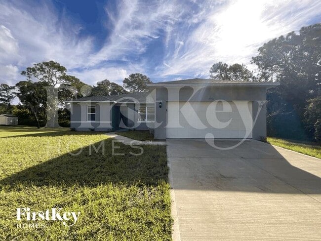 Building Photo - 2703 Flintstone Ave SE