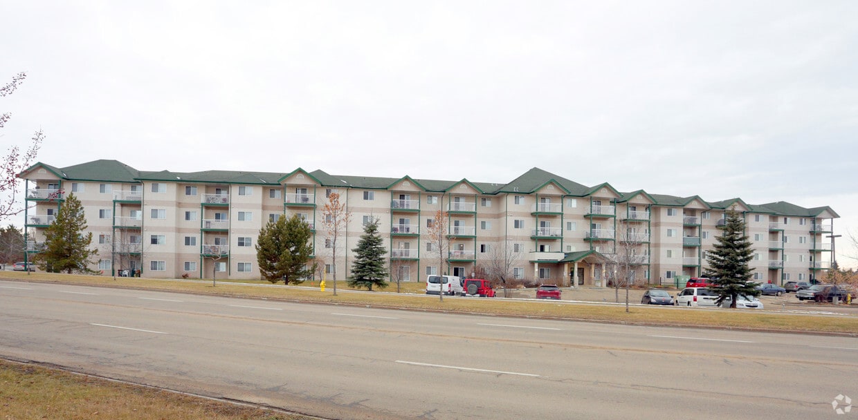 Building Photo - Amberwynd Apartments