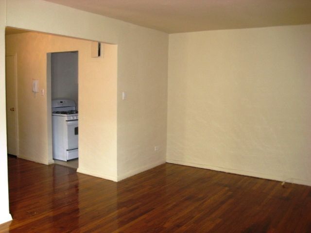 Building Photo - 2750 Homecrest Ave