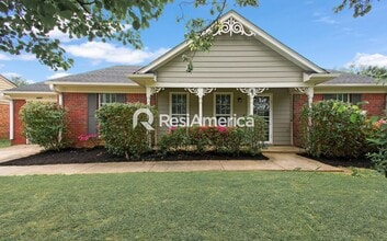 Building Photo - 6493 Farley Dr W