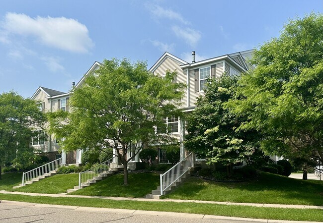 Foto del edificio - 15119 Fanning Dr N