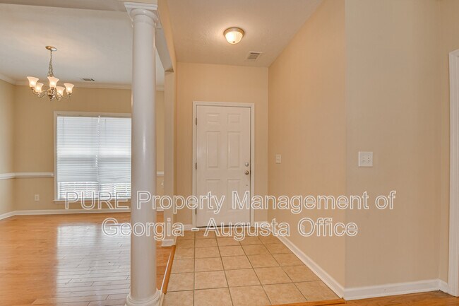 Foto del edificio - 530 Great Falls