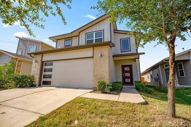 Foto del edificio - Beautiful 3 bedroom, 2.5 bathroom home in ...