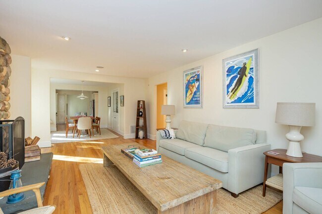 Foto del edificio - 65 Windward