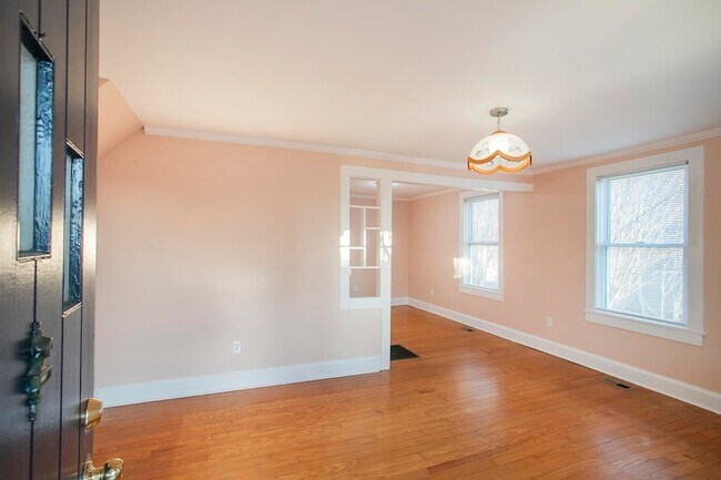 Foto del edificio - 909 Clarke St