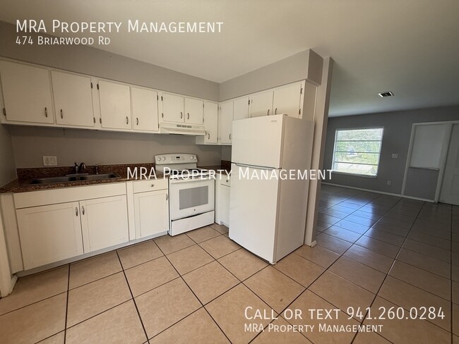 Foto del edificio - 474 Briarwood Rd