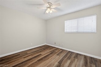 Building Photo - 3271 Royal Canadian Trace