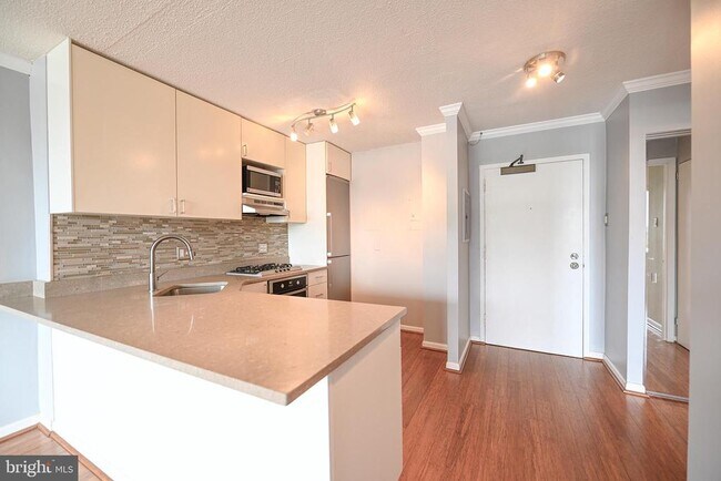 Foto del edificio - 1301 20th St NW