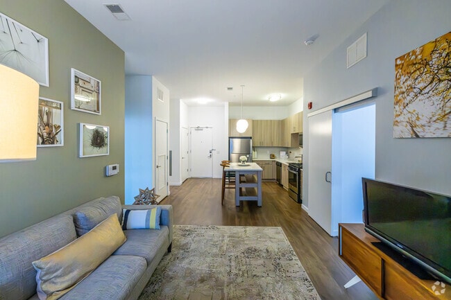 2 habitaciones, 2 baños - 939 pies cuadrados - Cocina - Third & Valley