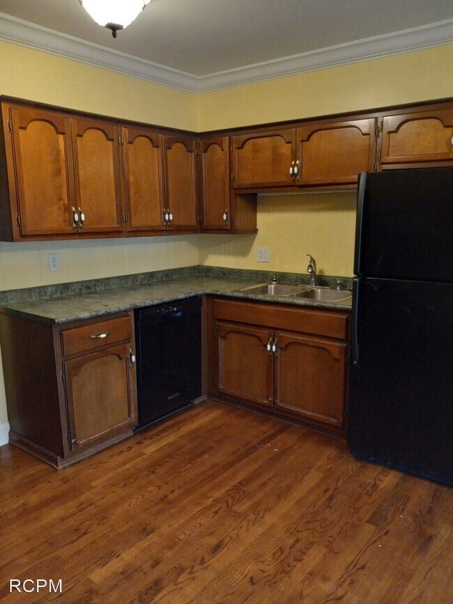 Building Photo - 3 br, 2 bath House - 16298 Oakdale Rd.