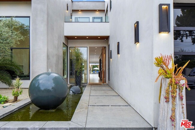 Foto del edificio - 6029 Melvin Ave