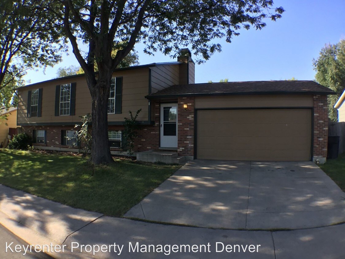 Primary Photo - 4 br, 2 bath House - 11133 Forest Ave