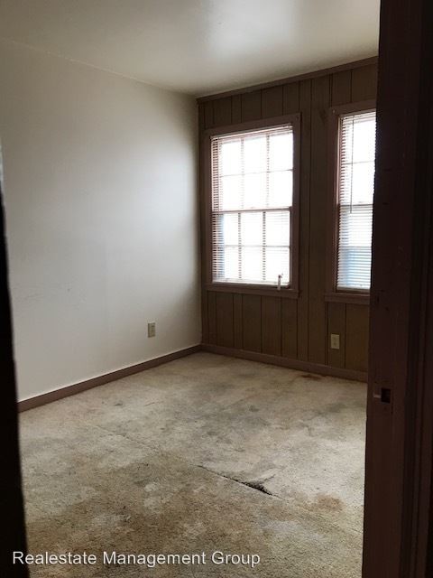 Foto del edificio - 4309 E Lincoln St