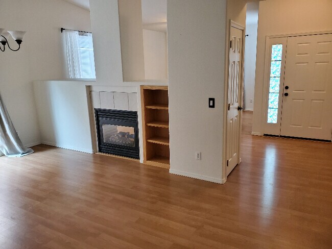 Building Photo - 155 Waterfall Rd