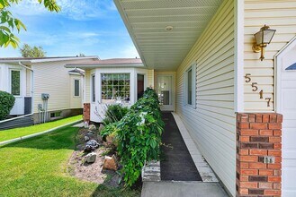 Building Photo - 5517 Silverthorn Rd