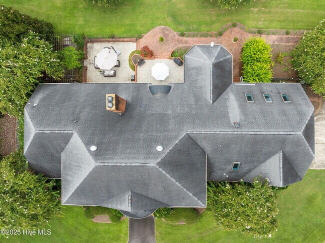 Foto del edificio - 450 Cox Rd