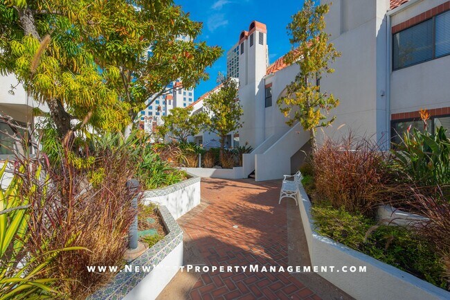 Foto del edificio - Spacious Marina District 1 Bedroom at Park Row!