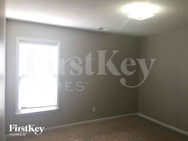 Foto del edificio - 1071 Mossy Knoll Dr