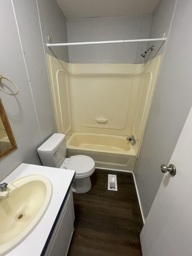Building Photo - 3585 SC-6