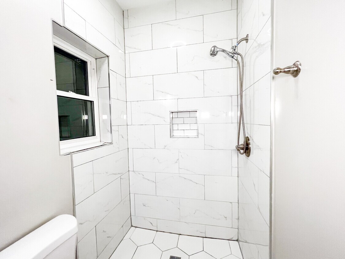 Foto principal - 1721 McCulloh St