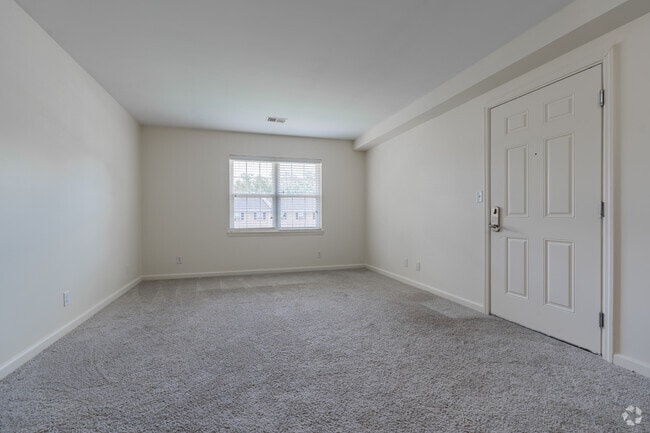 Markwell Village - 1BR, 1BA - 640SF - Living Room - Markwell Village
