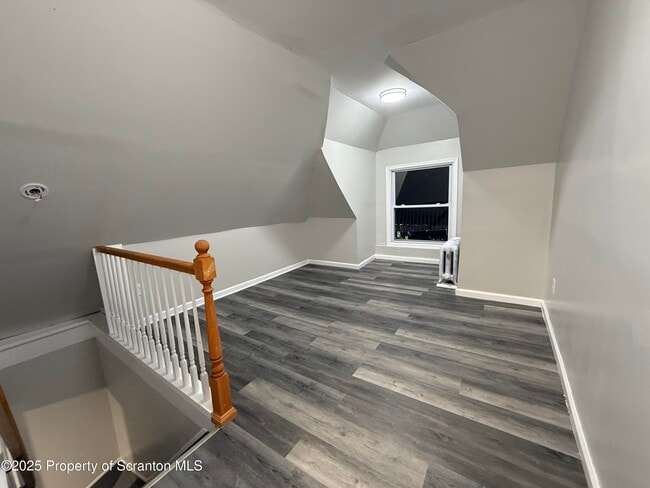 Building Photo - 50 Market St